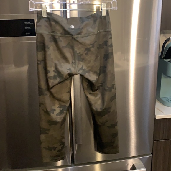 Lululemon Wunder Under Green Camo Print - Picture 8 of 12